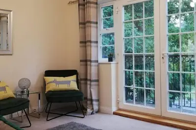 Image de Brand New 2 bed in one of Newbury's oldest buildings (7sc)