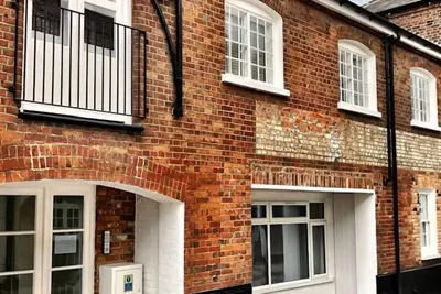 Image de Crown House a new development with unique features (1kin)