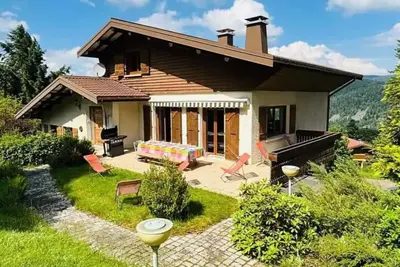 Image de Le Vénérable, 4*, 12 pers, vue panoramique sur les montagnes