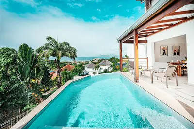 Image de Les Bougainvilliers, 6 pers, piscine, vue mer
