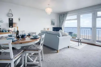 Image de 17 Beach Court - 2 Bed Apartment - Saundersfoot