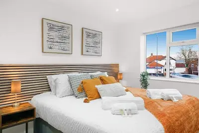 Image de Maidstone Bungalow sleeps 5 with parking