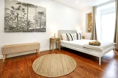 Image de Green Bliss In Faro: Central One-Bed Oasis