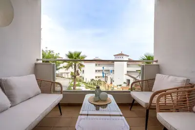 Image de 13. Modern apt for 6 guest with shared pool in Manilva