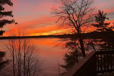 Image de Welcome to Lakeside Haven on Webb Lake, surrounded by towering pines!