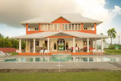 Image de Afordable Ariyana sleeps 12 in Tobago Plantations