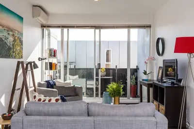 Image de Fitzroy Max Easygoing Urban Pad off Brunswick St