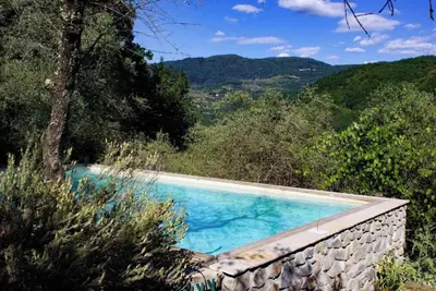 Image de Maison de vacances \"Villa Gli Ulivi\" avec vue sur les montagnes, piscine privée et Wi-Fi
