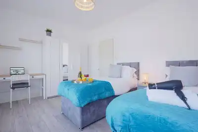 Image de Welcoming House - Central Location - Free Parking