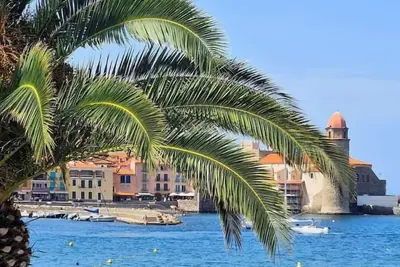 Image de Beau T2, aperçu mer, terrasse, piscine, parking, clim