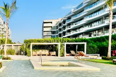 Image de Spectacular estudio loft, in front beach condominium with pool, jacuzzi & turco.