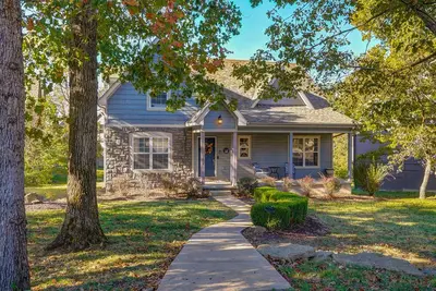 Image de Cottage with 2 Pools, Splash Pad and Private Hot Tub