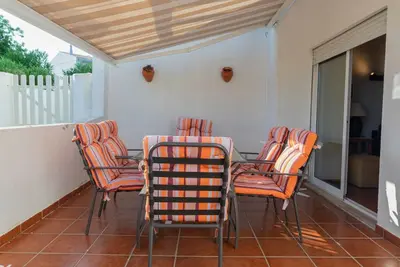 Image de Typical Two-bedroom House w/ Ac & Barbecue - V122a