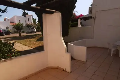 Image de Three-bedroom House w/ Ac - B003