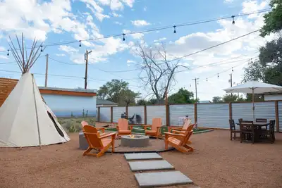 Image de Wild West Wonderland: Tipi, Games, Shopping, Dining, + Starry Skies!