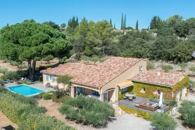 Image de Villa Oliviera – Villa de luxe à Carcès avec piscine chauffée
