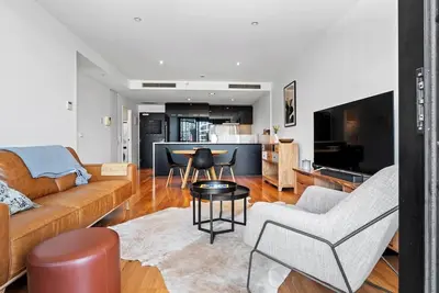 Image de Sky Way on 10th A Sleek Balcony Pad with Parking