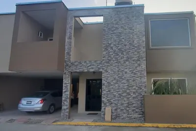 Image de Hermosa Casa con Tados los Servicios y una Magnífica Picina