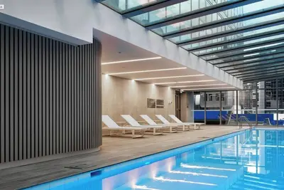 Image de Upscale Urban Chic Experience Melbournes Best