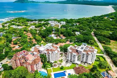 Image de Ocean Views, Rooftop Terrace & Resort Pools