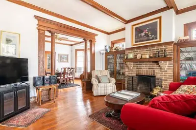 Image de Cozy Cape Cod Bungalow|King|Queen|Wd|Full Kitchen|Wifi|Desk