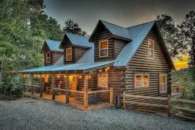 Image de Copper Leaf, My Mountain