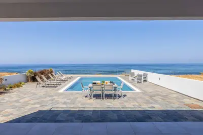 Image de Adriana by the Sea - Quatre Chambres Villa, Couchages 8