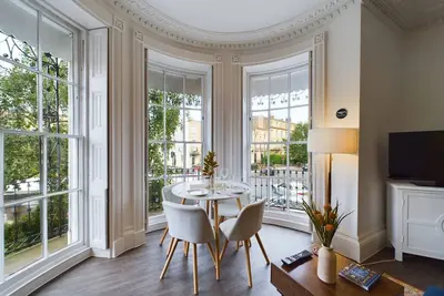 Image de Belle Vue | Regency w King Size Bed | Free Parking | WiFi