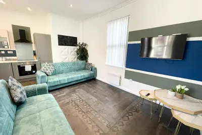 Image de Appartement-Confort-Salle de bain privée séparée-South Pier Apartment 3