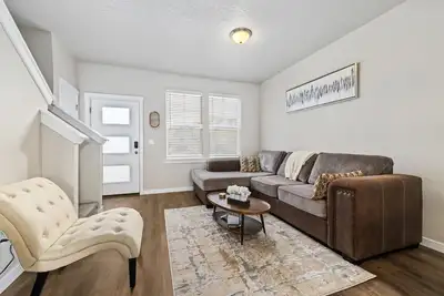 Image de Newly Built Townhome