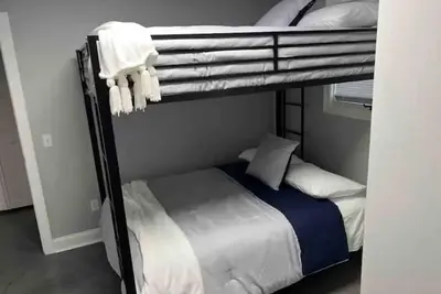 Image de Sweet Louie's Lake House