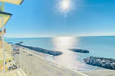 Seaview Balcony Apartment - 5mt Dalla Spiaggia! x6