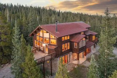 Image de Moose Rock Reserve - Lux, Hot tub, Sauna, Views