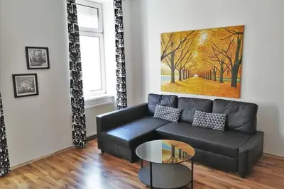 Image de 2 Bedroom Apart with Balcony in Reindorf