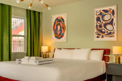 Image de 2111 · 3 Min Walk -> Beach / Heated Pool / Free Parking