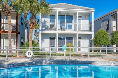 Image de ⛱️By Beach-Waterfront Villa- Pool-4br Destiny Beach Villas 11-Beach Oasis