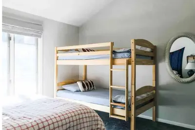 Image de Peaceful Secluded Lake Michigan Beach Sleeps 12