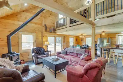 Image de Secluded Cabin w/ Mtn Views ~ 33 Mi to Bigfork!