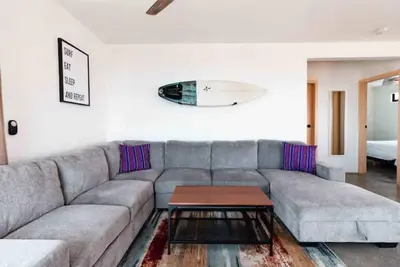 Image de Km. 38 Surf and Sunset. Ocean View Terrace