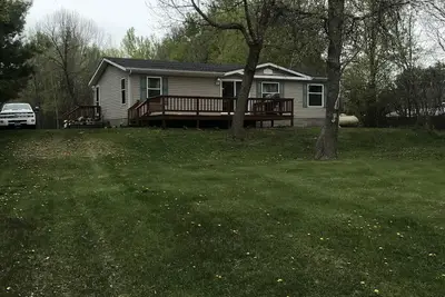 Image de Great fishing and boating at a 3 bedroom cabin on Clam Lake in Siren Wi.