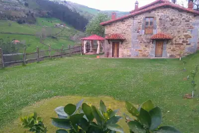 Image de Homerez - Maison charmante à La Cavada avec Jacuzzi