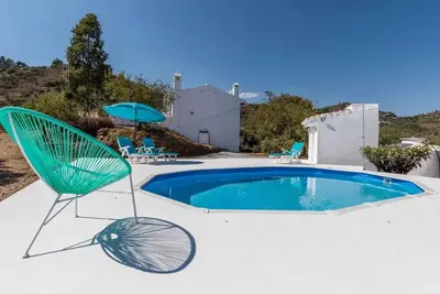 Image de Homerez - Villa pittoresque à Competa avec piscine privée