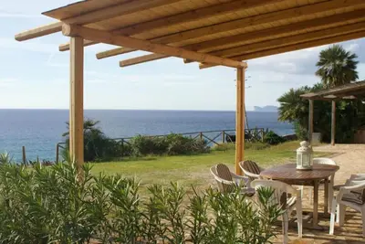 Image de Appartement de vacances \"Villa Wanda\" avec vue sur la mer, terrasse privée et Wi-Fi