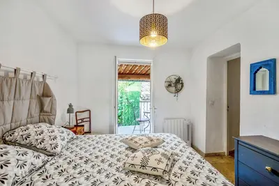 Image de Homerez - Charmante Maison à Bonnieux avec Terrasse et Vue sur le Jardin