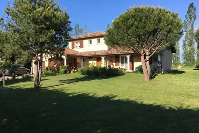 Image de Homerez - Maison chaleureuse à Saint-Cyr-sur-le-Rhône