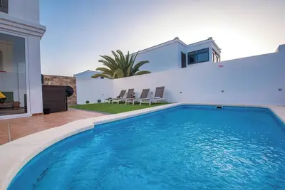 Image de Homerez - Villa élégante à Playa Blanca avec piscine privée