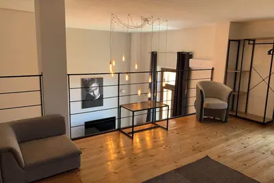 Image de Homerez - Studio lumineux à Cagliari de 60m² avec balcon