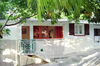 Image de Homerez - Maison avec vue montagne Ă Deshaie