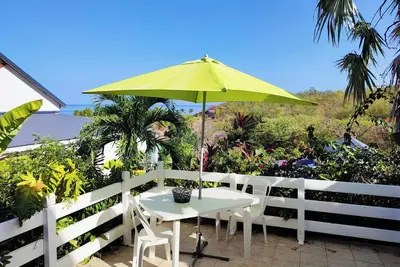 Image de Homerez - Studio à Marigot avec vue mer.