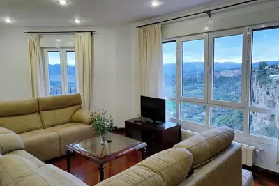 Image de Homerez - Appartement spacieux à Ronda, 140 m²
